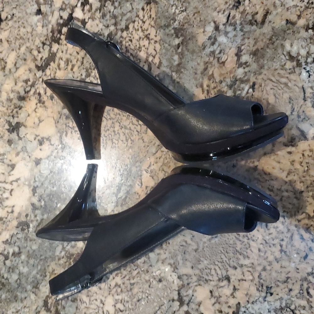 9 & CO.* Heels - Picture 4 of 7